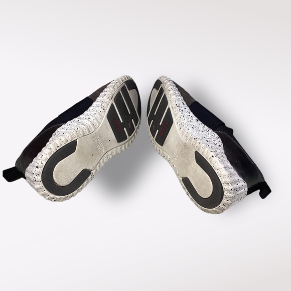 Johnston Murphy Womens Kelly, Black Gray Sneakers, Suede, Size 8.5 M Waterproof - Picture 9 of 10